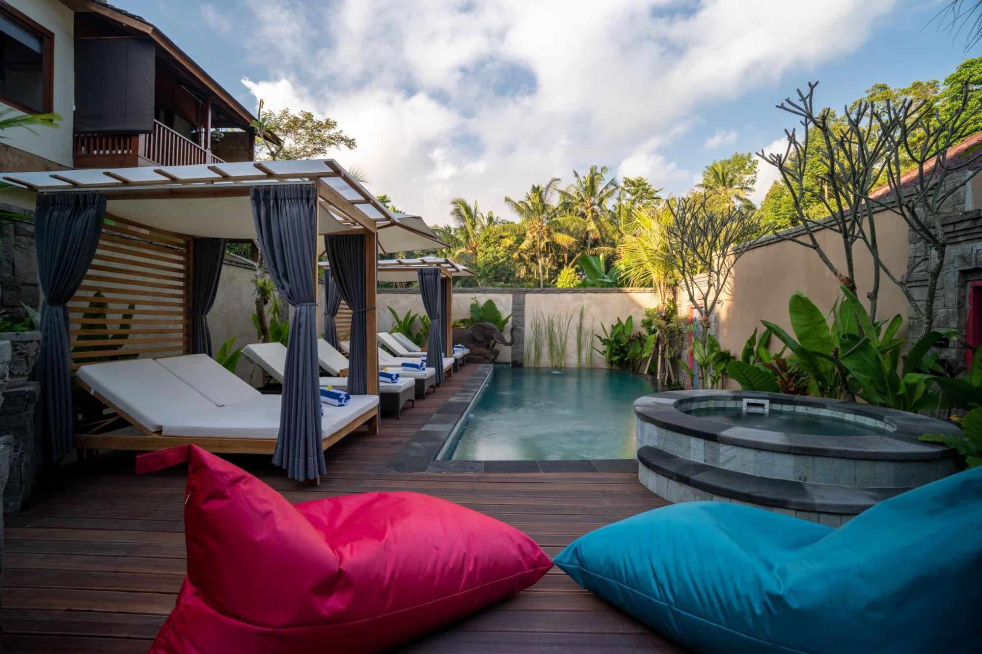 The Compass Rose 3* Ubud